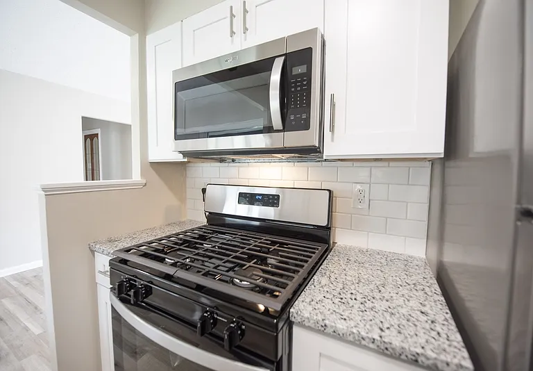 9328 W Ridgewood Dr — Photo 23