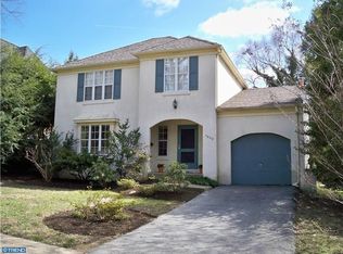 1502 Surrey Ln, Wynnewood, PA 19096