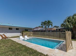 47 Ridgewood Cir, Tequesta, FL 33469