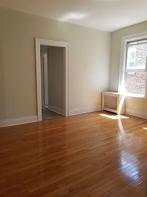 Rented by Nicholas Vorillas, LREB | media 1