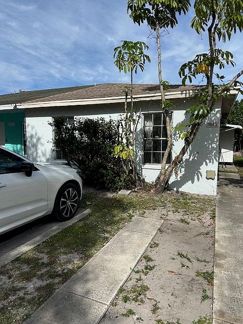 1st image of 5823 S 37th Court