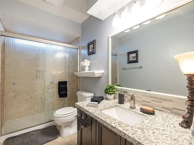 8102 Tall Firs Ln — Photo 26
