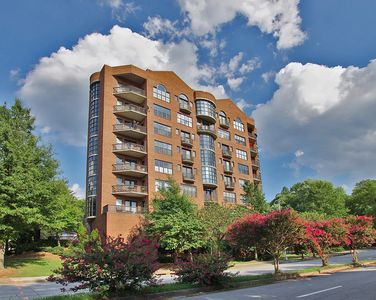 395 Central Park Pl NE Unit 540, Atlanta, GA, 30312