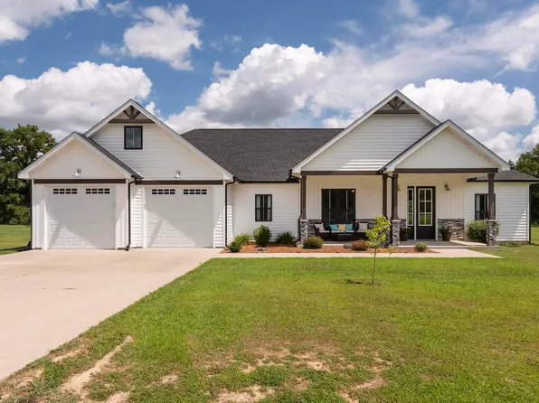 4012 Cypress Grove Pl, Marion, IL 62959