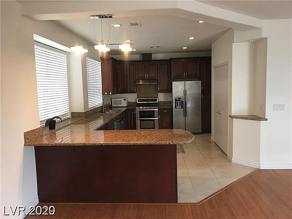 2nd image of 8047 Earl Grey Ct
