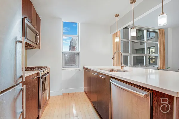 Sold by Compass | media 5