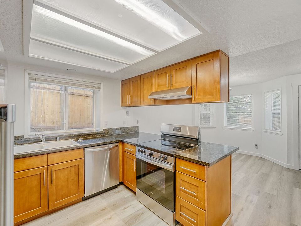 1st image of 214 131st St S #5