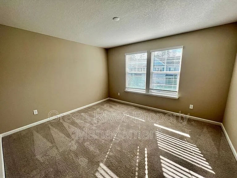 375 Boracay Cir — Photo 26
