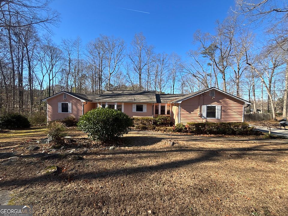 1st image of 125 Oak Leaf Dr