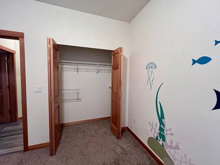 2 Tawny Cir — Photo 19