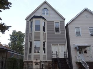 646 W 44th St, Chicago, IL 60609