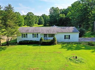 17285 Mock Rd, Berlin Center, OH 44401