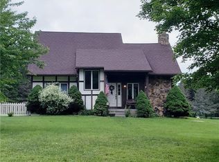 114 Edgemont Rd, Ligonier, PA 15658