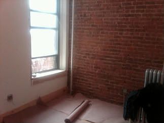 4th image of 561 Saint Johns Pl Ste 1