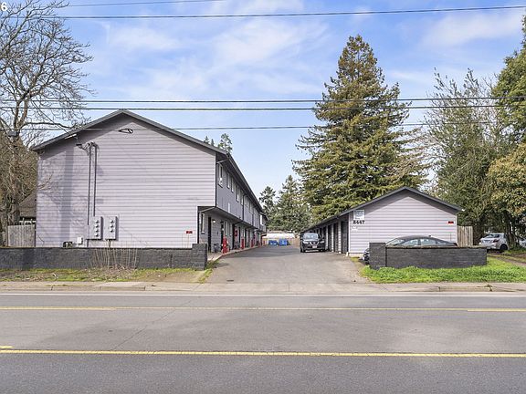 2nd image of 2447 Roosevelt Blvd