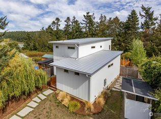 4754 Haines St, Port Townsend, WA 98368