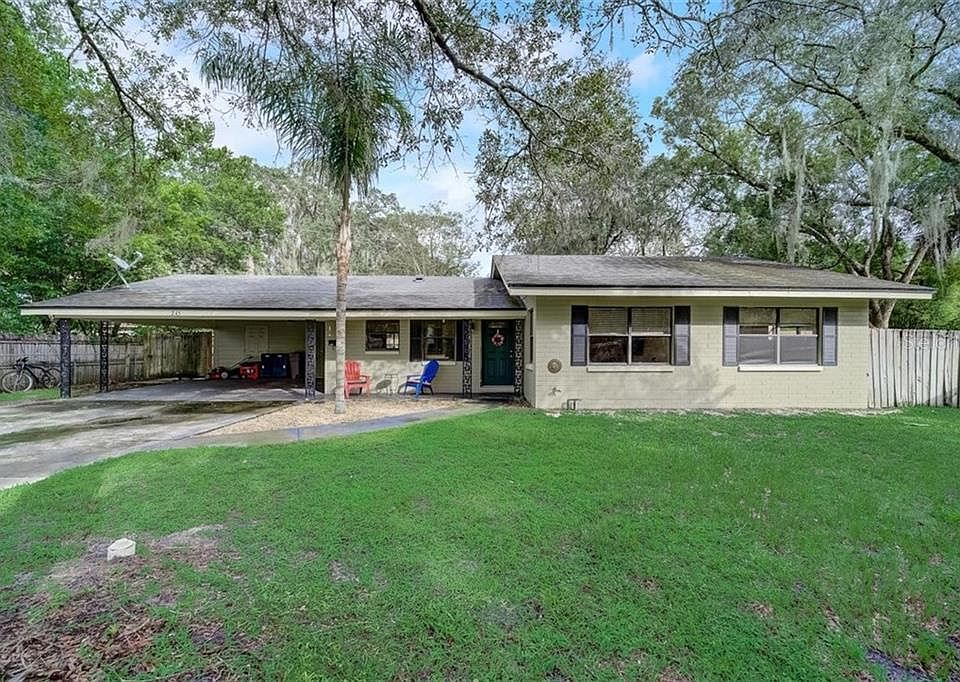 1st image of 245 Pinewood Dr