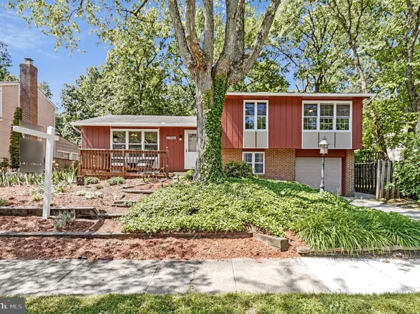 7936 Covington Ave, Glen Burnie, MD 21061