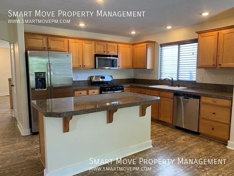 4184 E Granger Dr — Photo 8