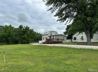 23454 Highway C, Belle, MO 65013