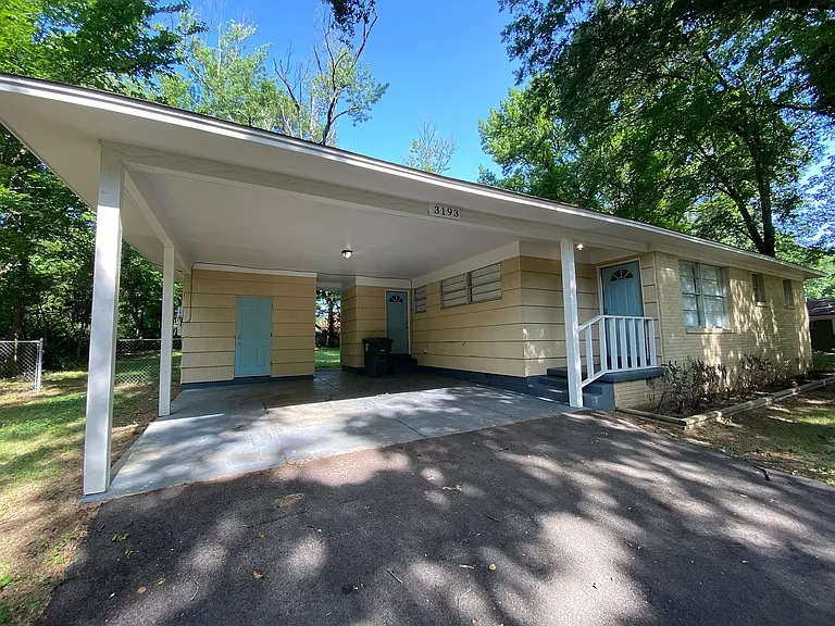 3193 Aden St — Photo 1