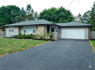 6040 Chelsea Ln, Portage, MI 49002