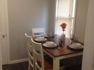 8 H St, Hampton, NH 03842