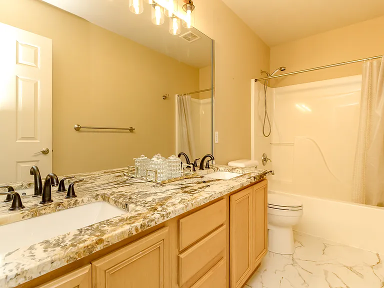 3904 53rd St NE — Photo 31