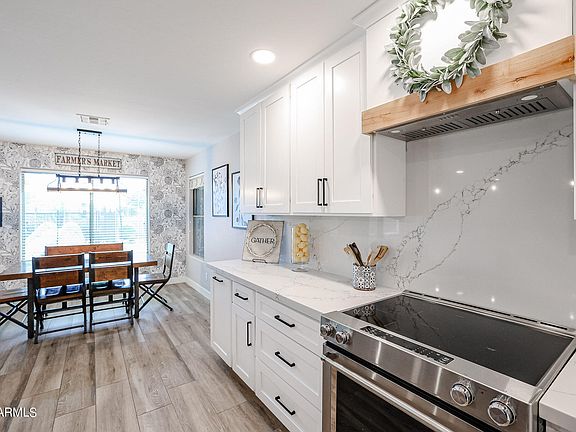 3rd image of 20391 N 89TH Drive