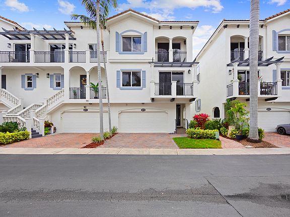 2nd image of 3055 Waterside Circle