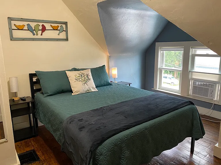 545 E Buchtel Ave — Photo 13