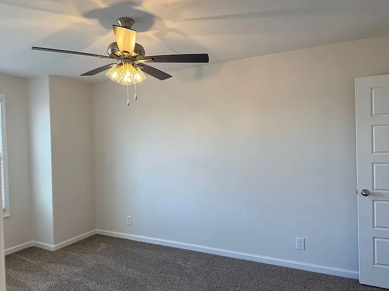 130 Quarry Point Dr — Photo 13