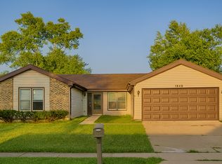 1943 Towner Ln, Glendale Heights, IL