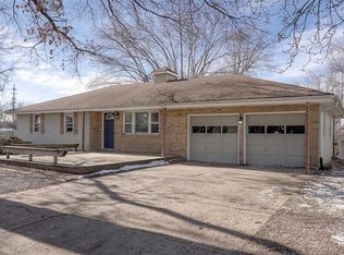 1708 Highland Dr, Independence, MO 64057