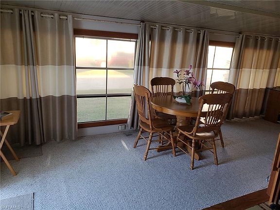 3rd image of 11 Garnet Dr #11-G