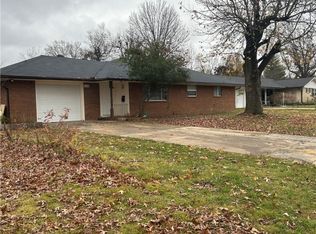 511 Maria St, Springdale, AR 72762