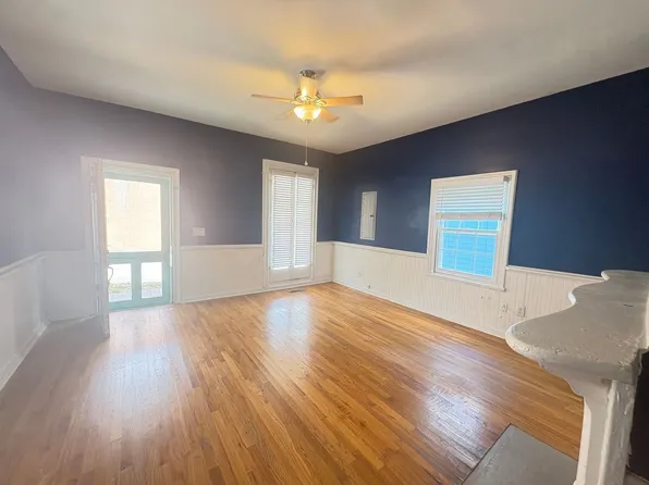 888 Walnut Street Ln, Macon, GA 31201