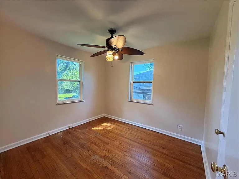5721 Acme Ave — Photo 8