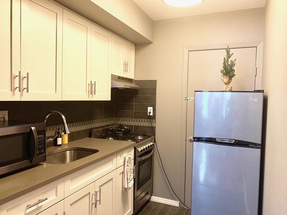 1st image of 225 Prospect Park W APT 1B