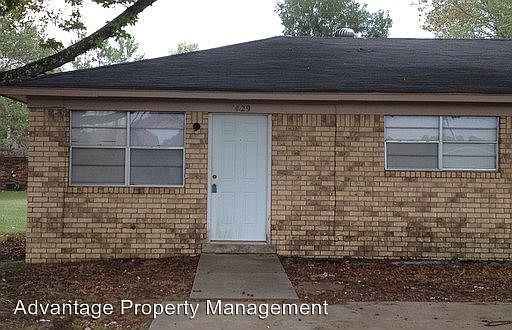 2nd image of 1433 Bean St
