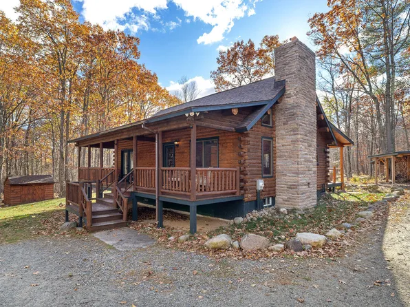 137 Mountain View Ln, Wilmington, NY 12997