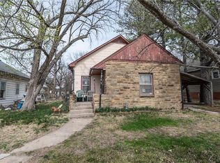 1020 Osage St, Neodesha, KS 66757