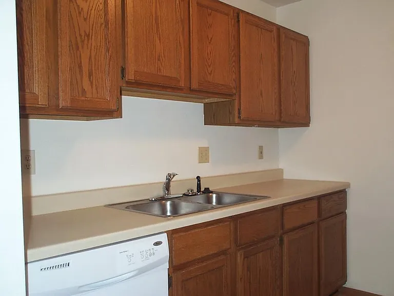 1832 Bright View Dr — Photo 2