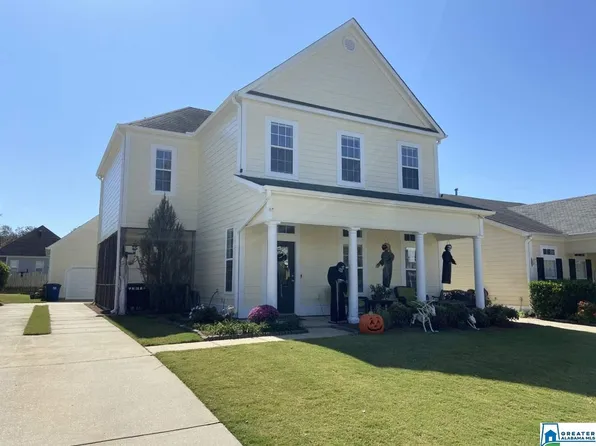 5451 Camellia Ln, Trussville, AL 35173