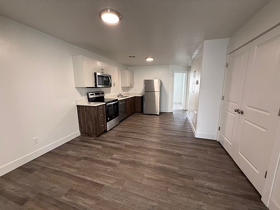 3rd image of 2016 Brock Dr #2