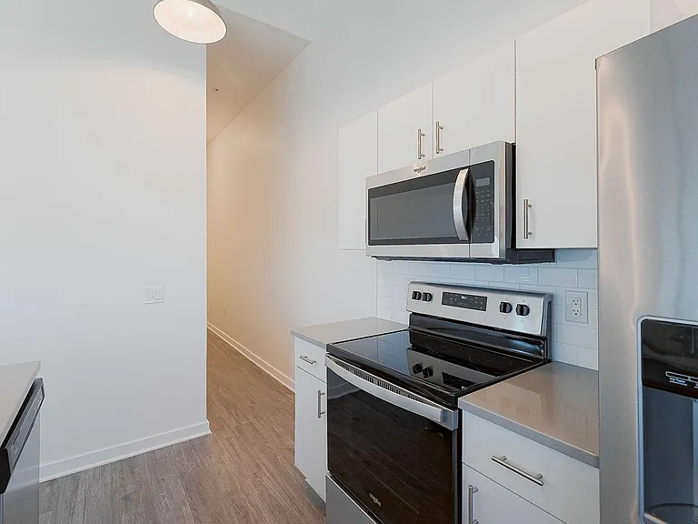 501 S Capitol Ave — Photo 60