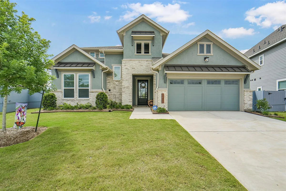 Building Photo - 32710 Fly Fish Way