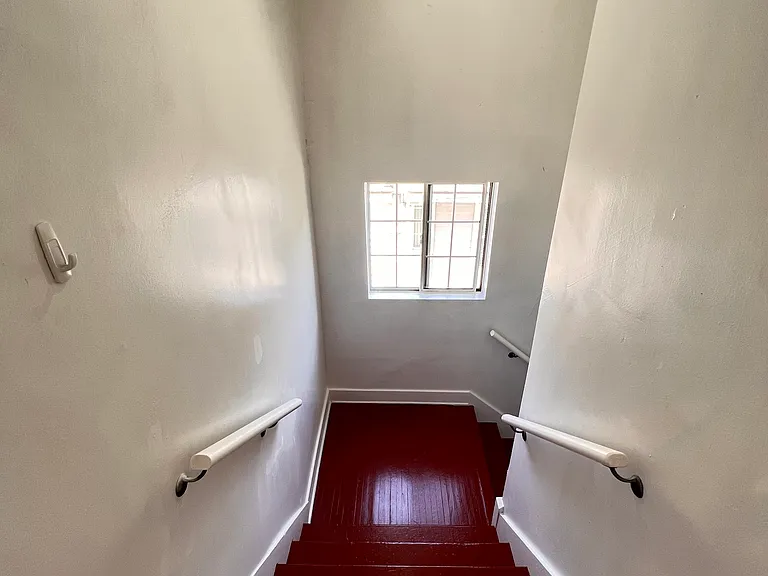 329 1/2 S Electric Ave #329B — Photo 14