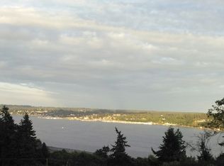 1661 Sound Ridge Dr, Bremerton, WA 98312