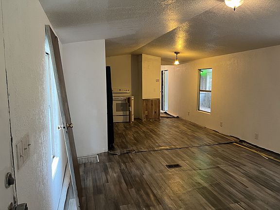 5th image of 16323 NE 137th Ter